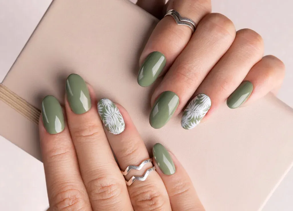 Nail Service